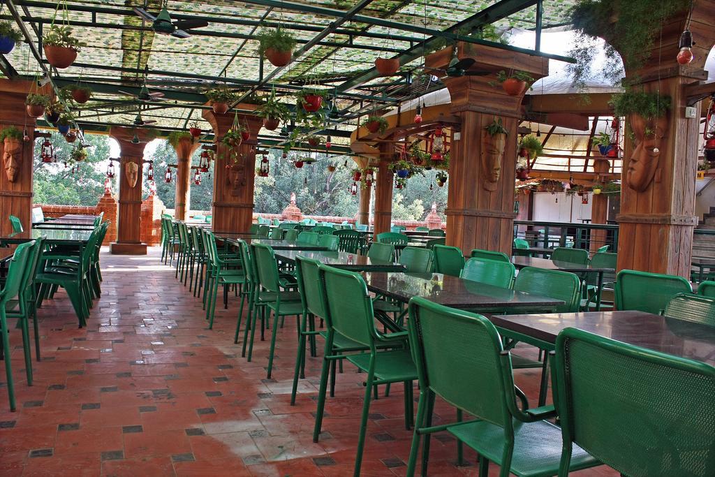 Parklane Hotel Mysore Eksteriør bilde