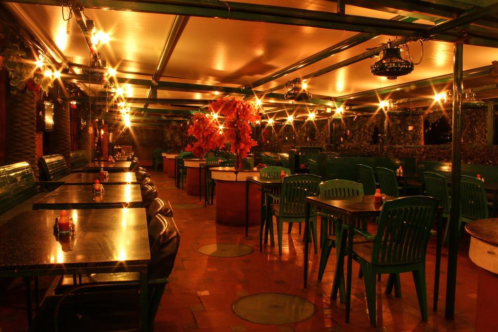 Parklane Hotel Mysore Eksteriør bilde