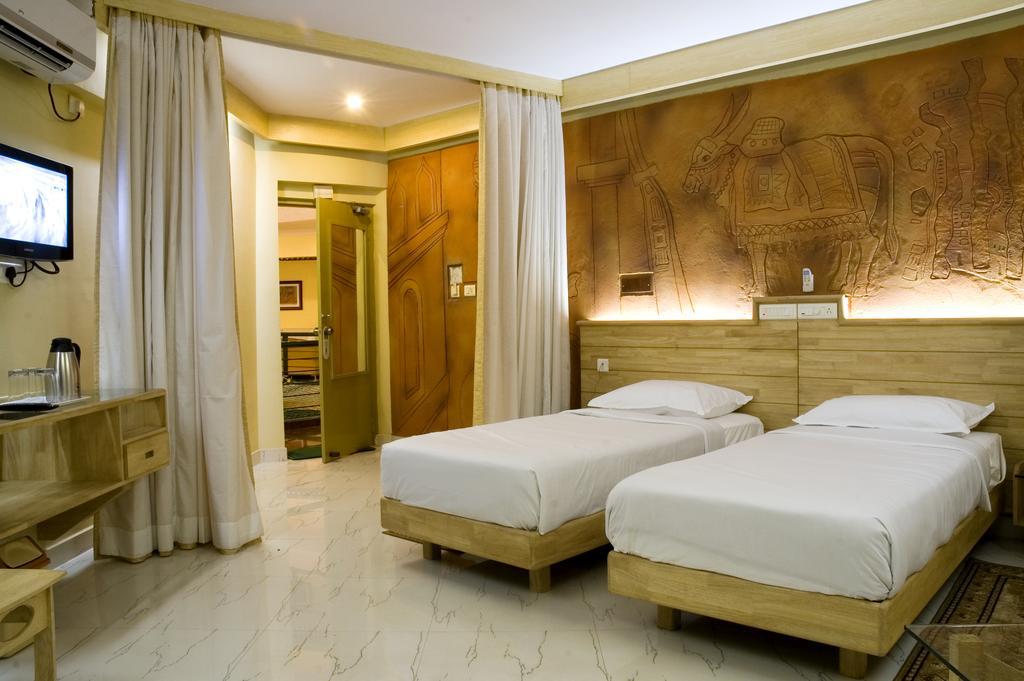 Parklane Hotel Mysore Eksteriør bilde